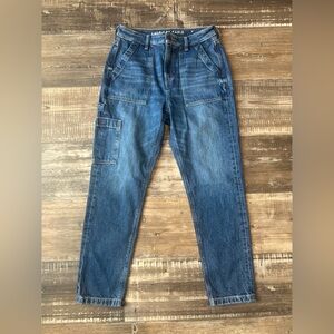 American Eagle mom Jean cargo size 4 short NWOT